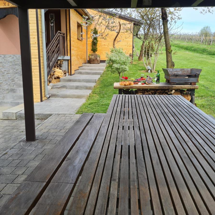 Gozdarjeva Hiska M&K Vila Dobrovnik Exterior foto